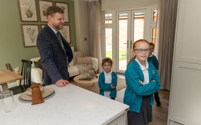 Local Pupils from Trinity CE Primary Join Redcliffe Homes to Officially Open Zephyr Place Show Home